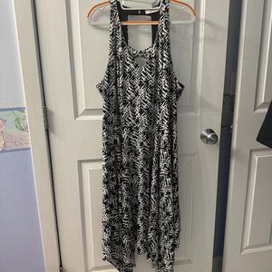 Candie's, size 1X, kerchief hem dress